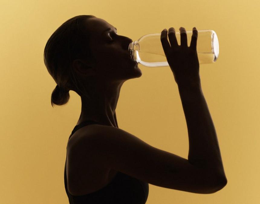 Title: How Much Water Should You Drink When You Exercise?